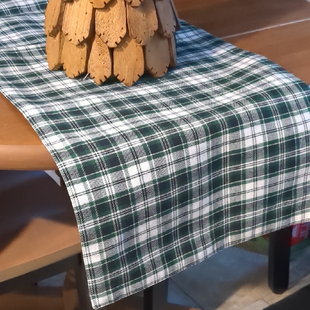 Robert Stanley Home Collection 14x72 in Green Black and White Plaid Table Runner